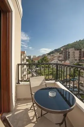 Superior Tek Büyük veya İki Ayrı Yataklı Oda, Balkon