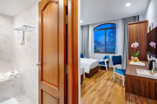 1 Çift Kişilik Veya 2 Tek Kişilik Yatak Deluxe City View