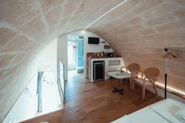 Tek Büyük Yataklı Oda