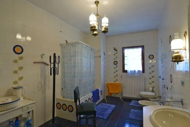 Üç Kişilik Oda, Ortak Banyo (Dei Principi)