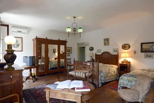 Üç Kişilik Oda, Ortak Banyo (Dei Principi)