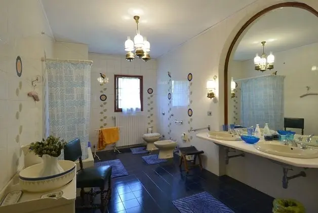 Üç Kişilik Oda, Ortak Banyo (Dei Principi)