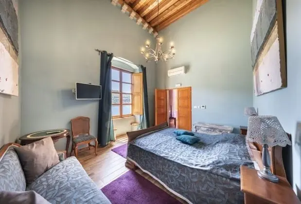 Villa (Five Bedroom Villa)