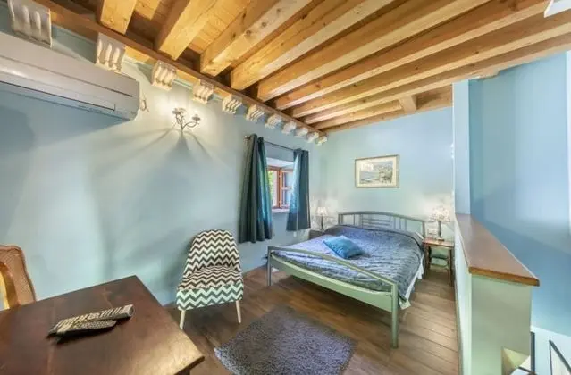 Villa (Five Bedroom Villa)