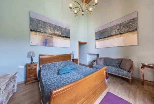 Villa (Five Bedroom Villa)