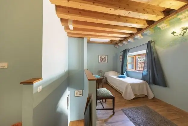 Villa (Five Bedroom Villa)