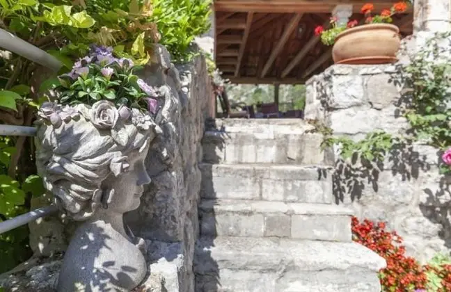 Villa (Five Bedroom Villa)