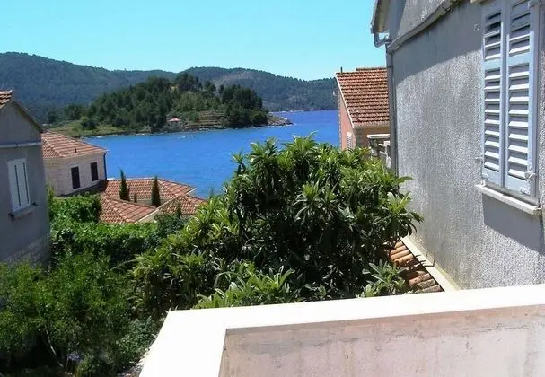 Ev (Gradina 1 - private pool - H(10+2))