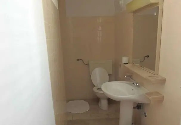 Ev (Gradina 1 - private pool - H(10+2))