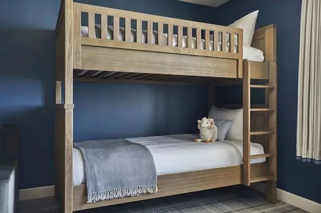 Süit, Birden Çok Yatak, 2 Banyolu (Graduate Family Suite)