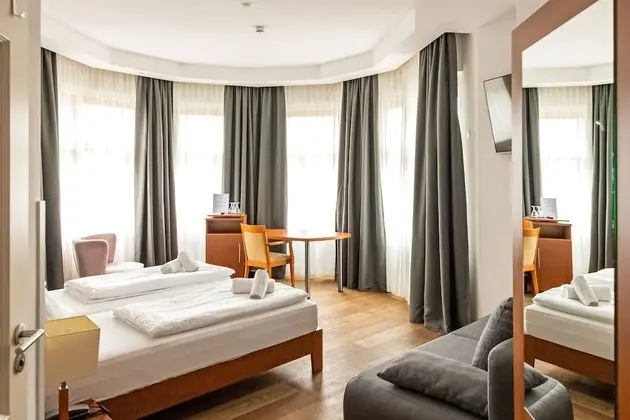 Family Dört Kişilik Oda