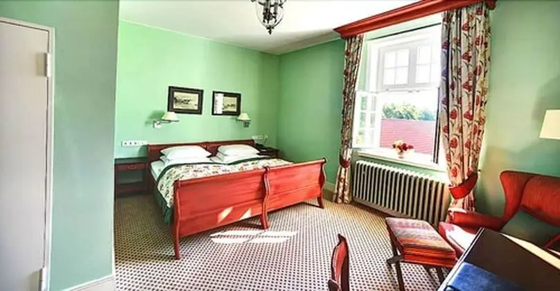 Comfort Tek Büyük Yataklı Oda