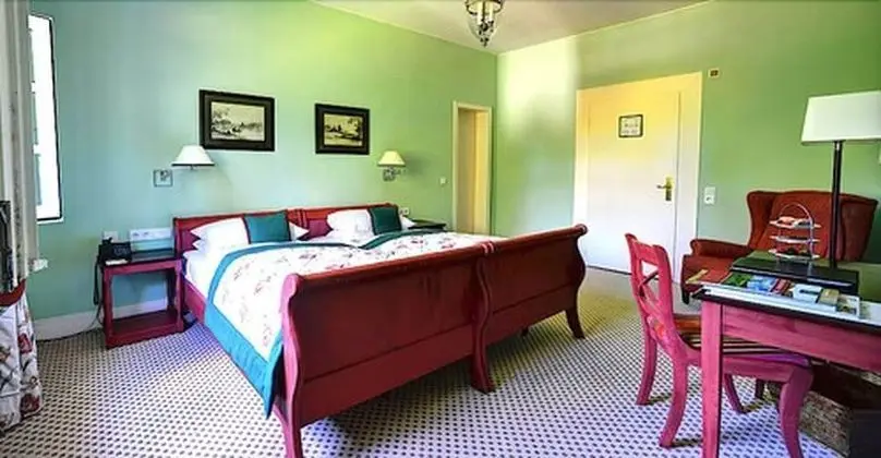 Comfort Tek Büyük Yataklı Oda