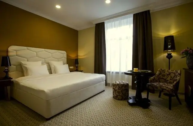 Business Tek Büyük Yataklı Oda, 1 En Büyük (King) Boy Yatak