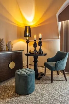 Business Tek Büyük Yataklı Oda, 1 En Büyük (King) Boy Yatak