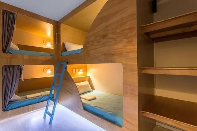 Deluxe Ortak Ranzalı Oda, Karma Ranzalı Oda, Ortak Banyo