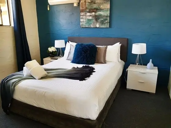 Standard Süit, 1 Yatak Odası, Sigara İçilmez, Küçük Mutfak (Queen Double Room)