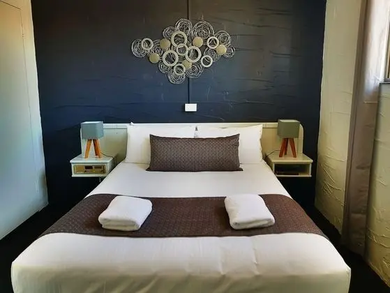 Standard Süit, 1 Yatak Odası, Sigara İçilmez, Küçük Mutfak (Queen Double Room)