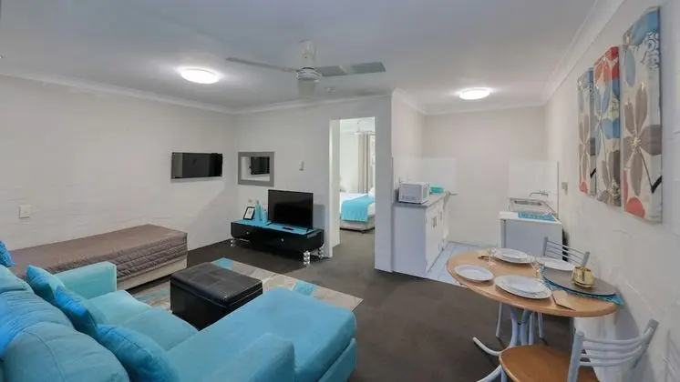 Standard Süit, 1 Yatak Odası, Sigara İçilmez, Küçük Mutfak (Twin Room)