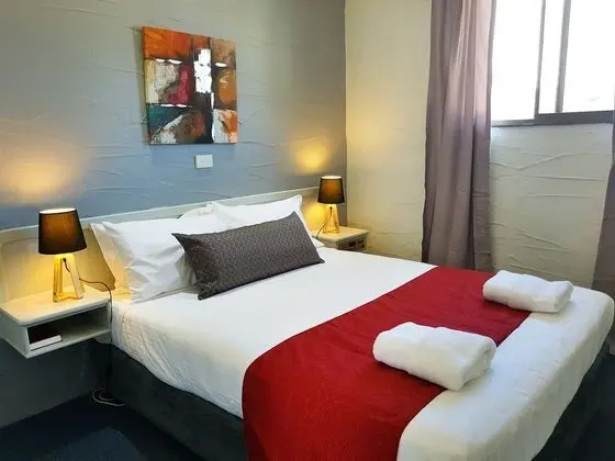 Standard Süit, 1 Yatak Odası, Sigara İçilmez, Küçük Mutfak (Twin Room)