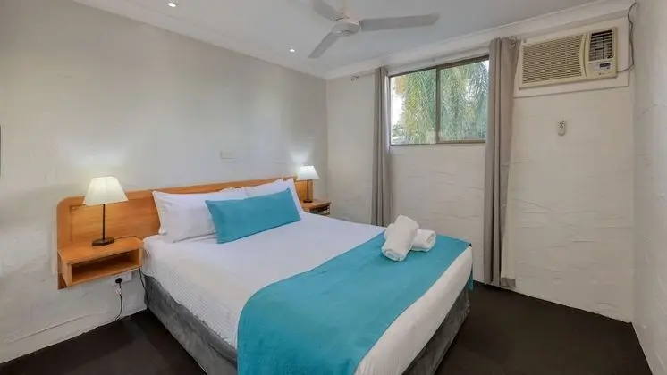 Standard Süit, 1 Yatak Odası, Sigara İçilmez, Küçük Mutfak (Twin Room)