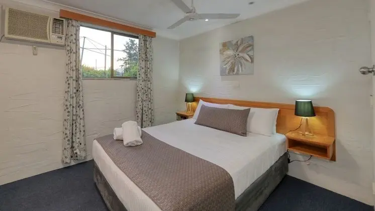 Standard Süit, 1 Yatak Odası, Sigara İçilmez, Küçük Mutfak (Twin Room)