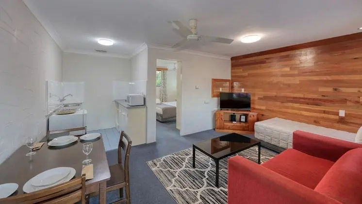 Standard Süit, 1 Yatak Odası, Sigara İçilmez, Küçük Mutfak (Twin Room)