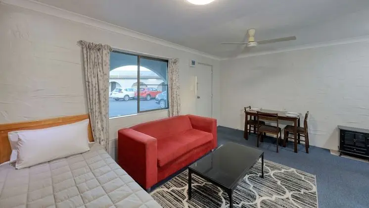 Standard Süit, 1 Yatak Odası, Sigara İçilmez, Küçük Mutfak (Twin Room)