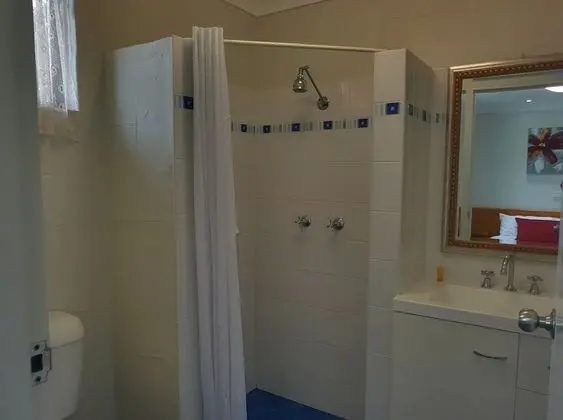 Standard Süit, 1 Yatak Odası, Sigara İçilmez, Küçük Mutfak (Twin Room)