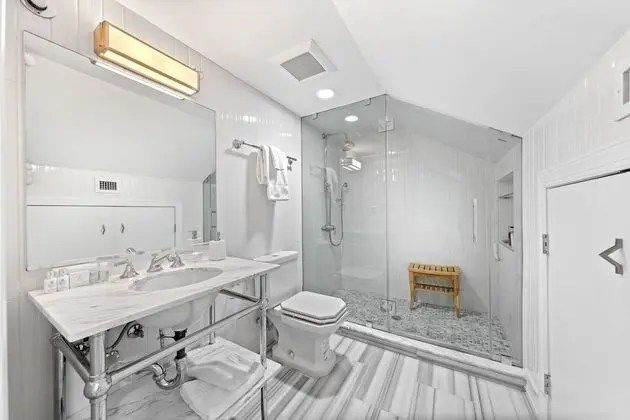 Çatı Katı Süiti (Penthouse)