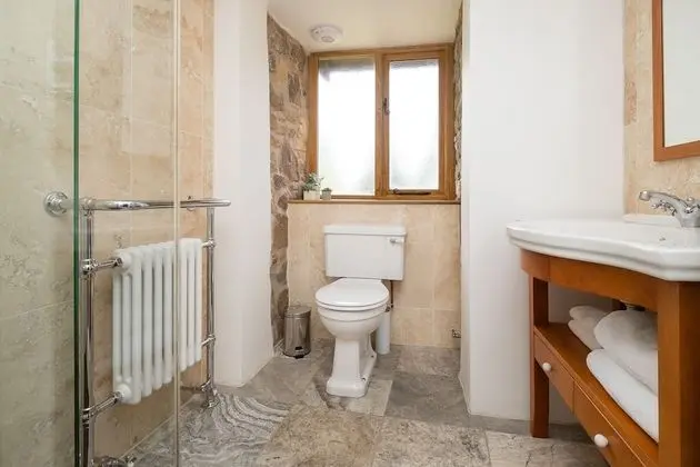 Tek Büyük Yataklı Oda (Garden View Room 4)
