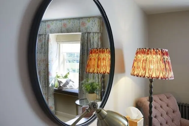Superior Tek Büyük Yataklı Oda (Room 5)