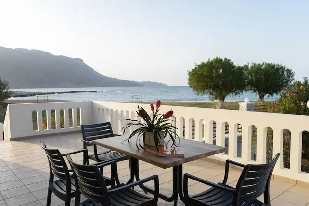 Deluxe Villa (Iris)