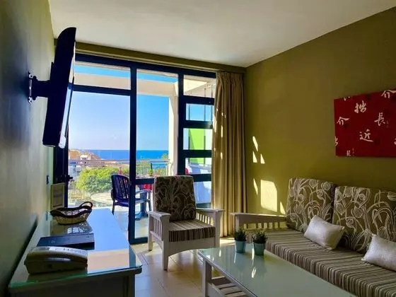 Apart Daire, Balkon