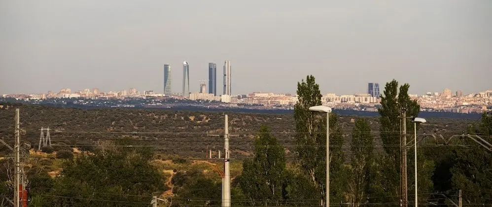 Büyük Yataklı Tek Kişilik Oda, 1 Çift Kişilik Yatak