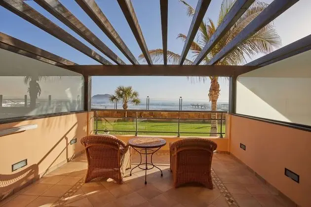 Junior Suite Deluxe Frontal Ocean View (2 ad)