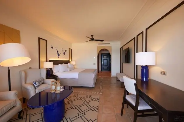 Junior Suite Fron Ocean View (1 adult)
