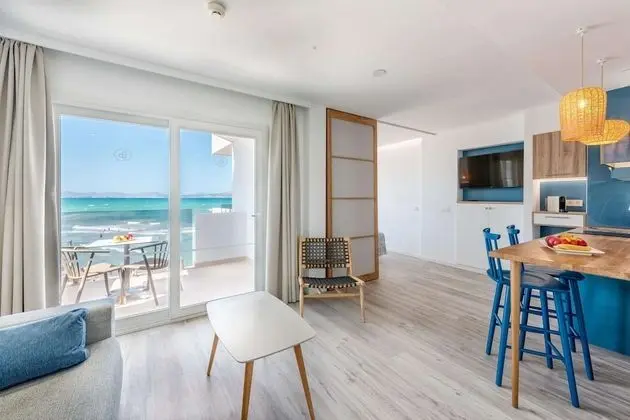 Apart Daire, 1 Yatak Odası, Teras, Deniz Manzaralı (3 adults and 1 child)