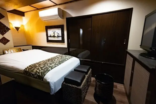 Oda (Pretty Room)
