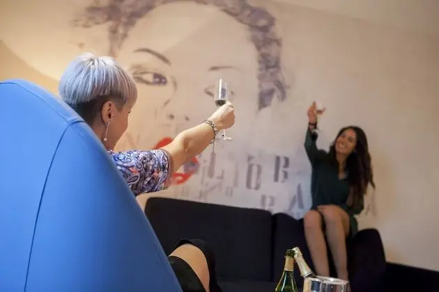 Executive Tek Büyük veya İki Ayrı Yataklı Oda