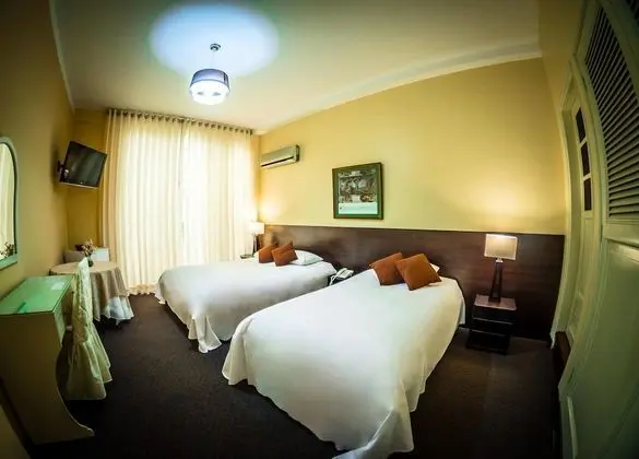 Tek Büyük Yataklı Oda