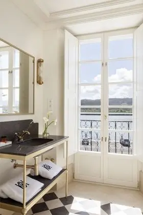 Superior Tek Büyük Yataklı Oda