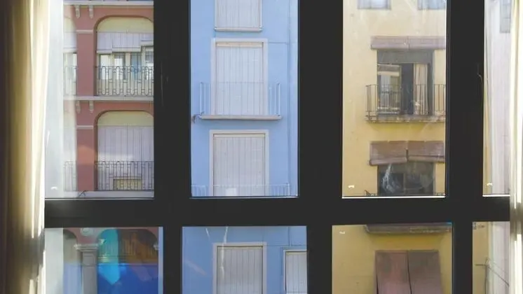 Family Oda (2 adults + 2 children)