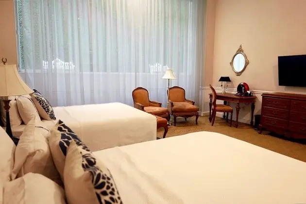 Deluxe Tek Büyük Yataklı Oda, 2 Çift Kişilik Yatak