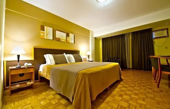 Luxury Tek Büyük Yataklı Oda