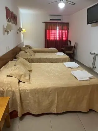 Üç Kişilik Oda
