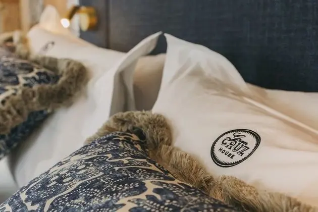 Deluxe Tek Büyük veya İki Ayrı Yataklı Oda, Nehir Manzaralı