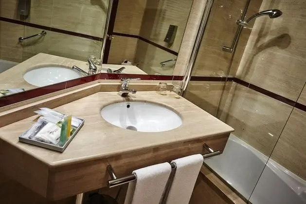 Junior Süit, Şehir Manzaralı