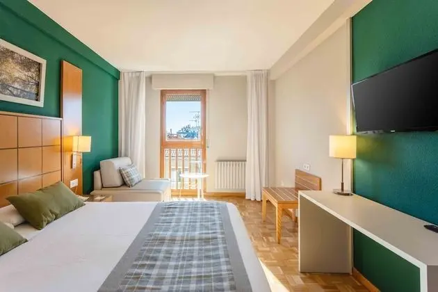 Üç Kişilik Oda (2 adults + 1 child)