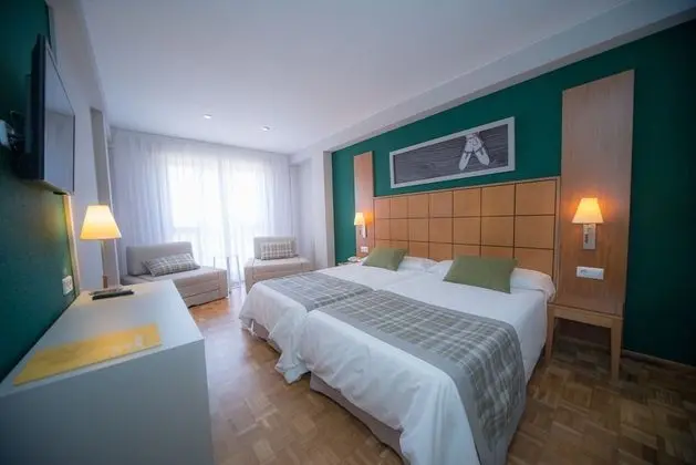 Üç Kişilik Oda (2 adults + 1 child)